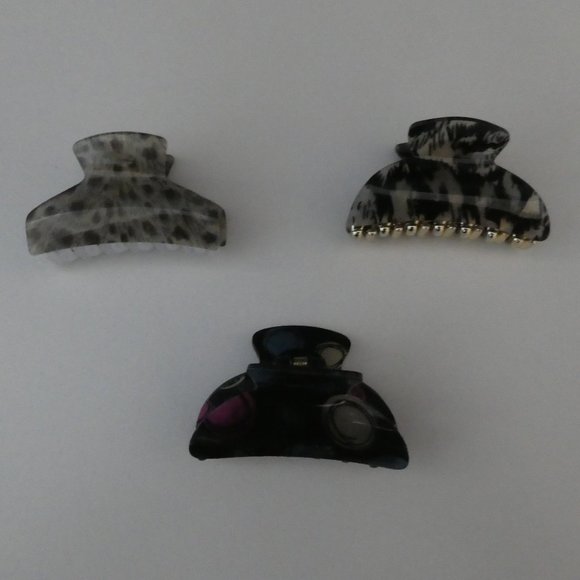Set of 3 | Claw Hair Clips / Clamps | Plastic material and metal springs - Picture 1 of 7